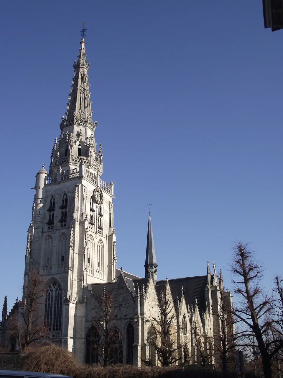 Collégiale Saints-Pierre-et-Guidon